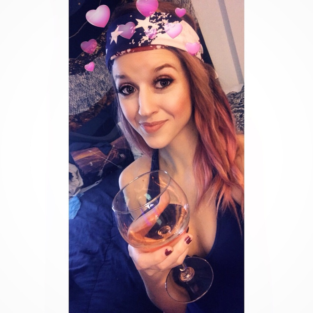 Meet your Posher, Leah